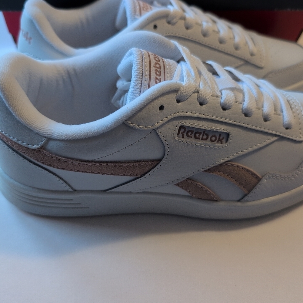 Reebok Court Advance White Pink Womens Size 6 Sneakers